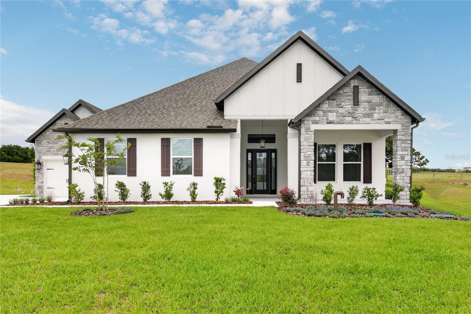 Photo of 3836 SADDLE HILL TRAIL FRUITLAND PARK FL 34731