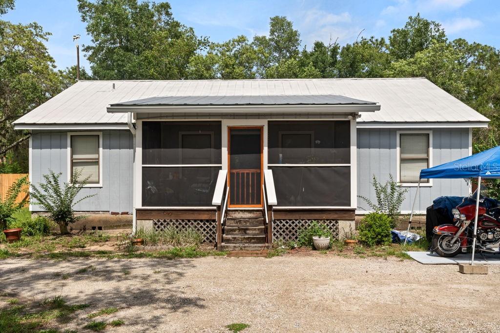 Photo of 19150 COUNTY ROAD 450 UMATILLA FL 32784