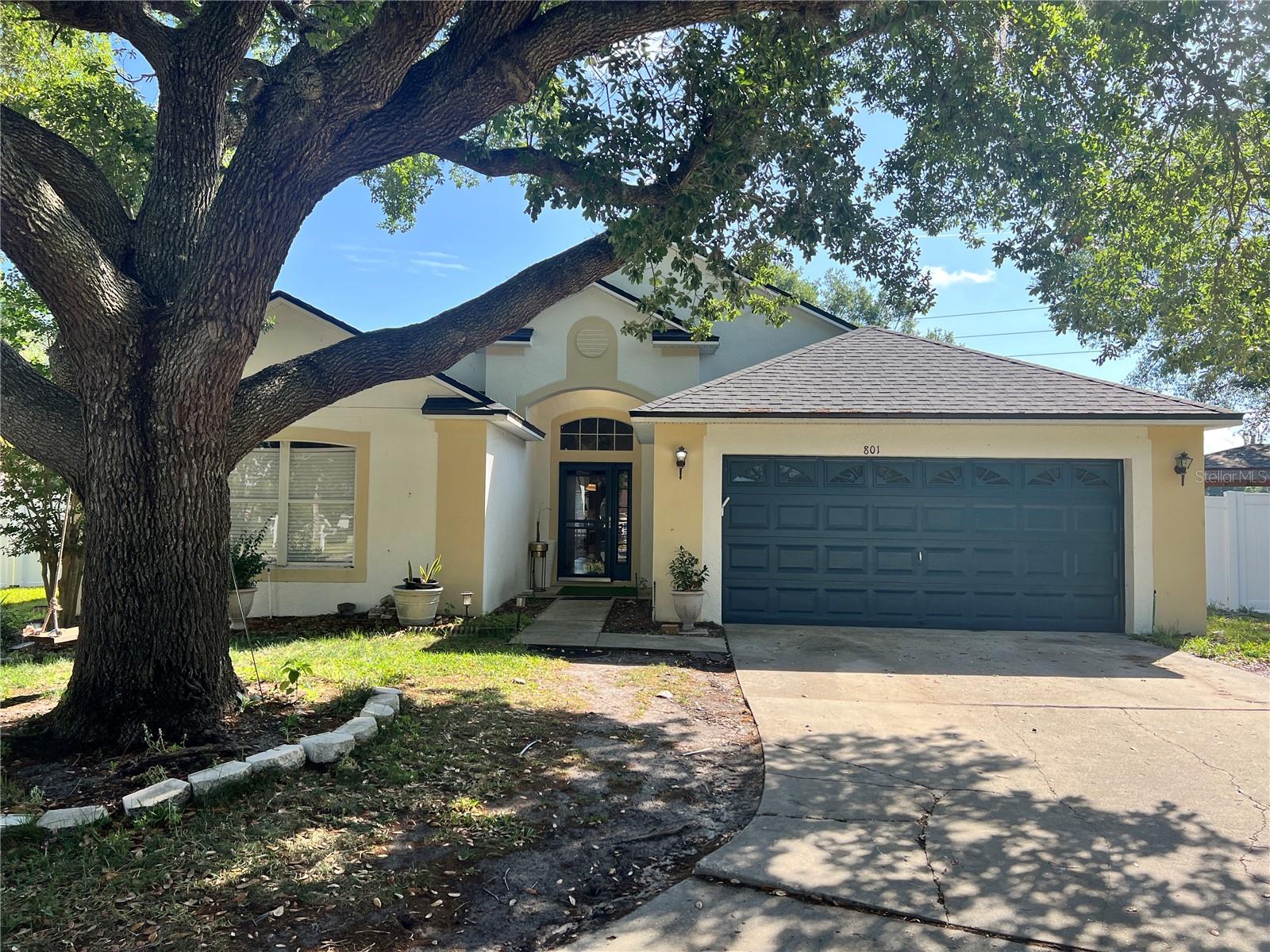 Photo of 801 KAMCHATKA COURT APOPKA FL 32712