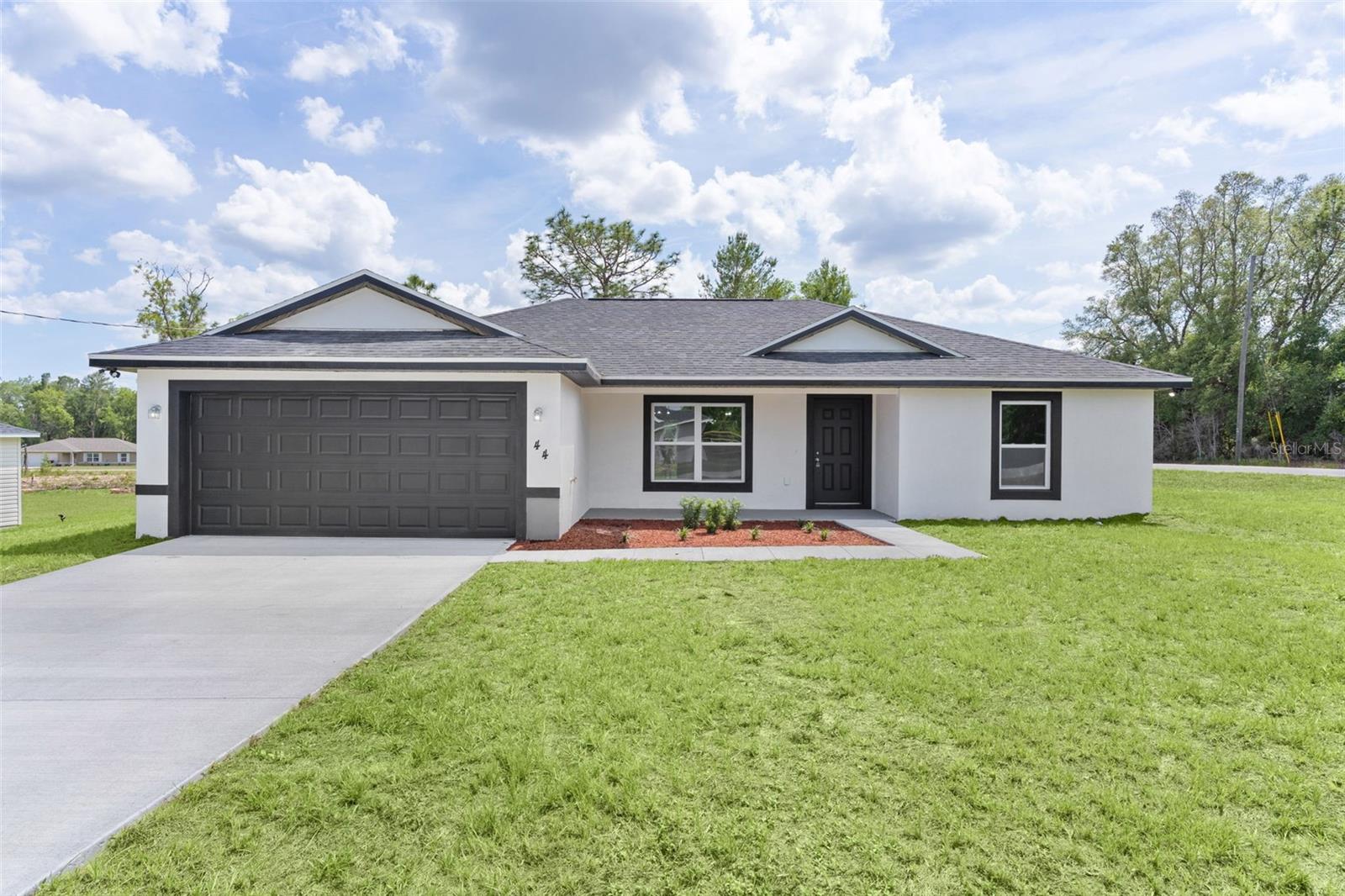 Photo of 44 MALAUKA DRIVE OCKLAWAHA FL 32179