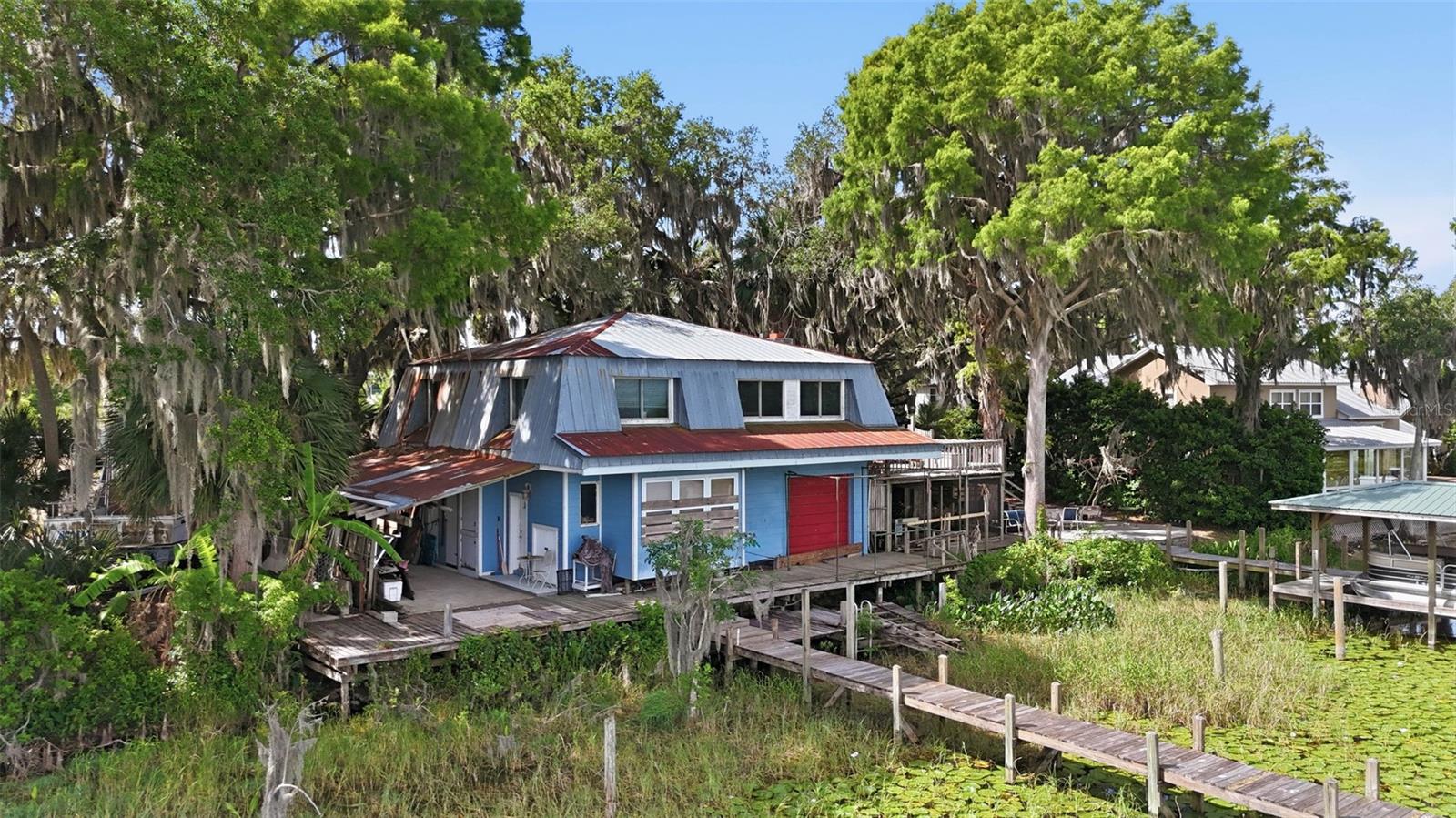 Photo of 400 LAKESHORE DRIVE EUSTIS FL 32726