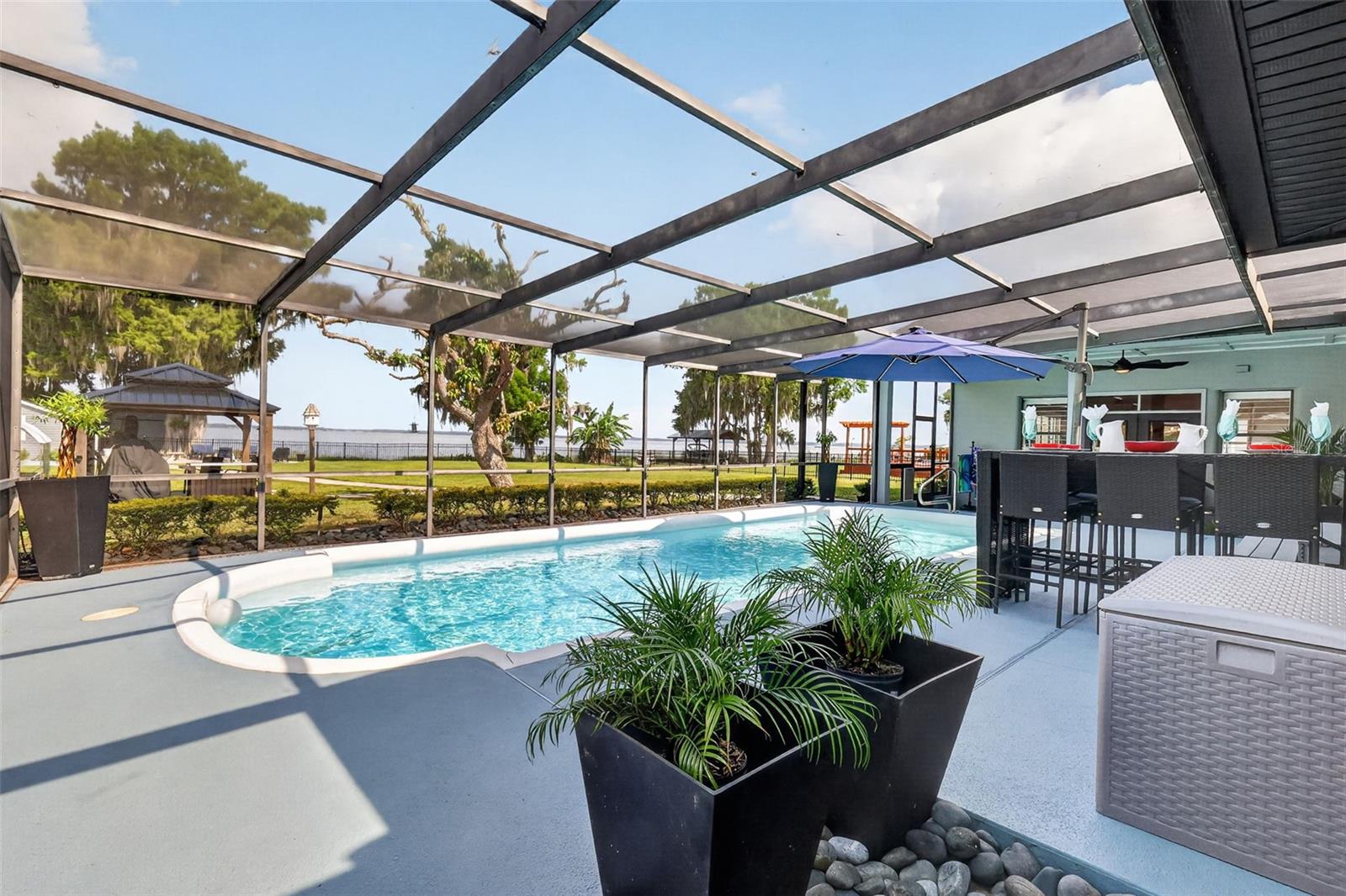 Photo of 32739 LAKE EUSTIS DRIVE TAVARES FL 32778