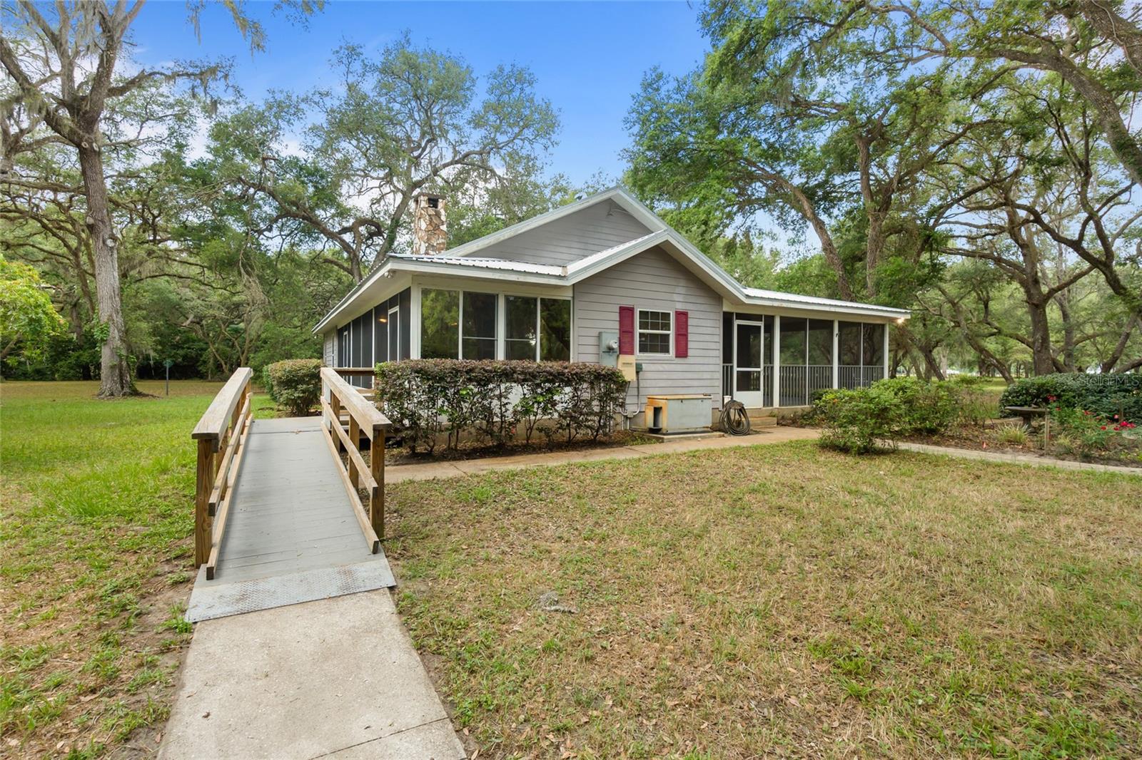 Photo of 1153 CR 722 WEBSTER FL 33597