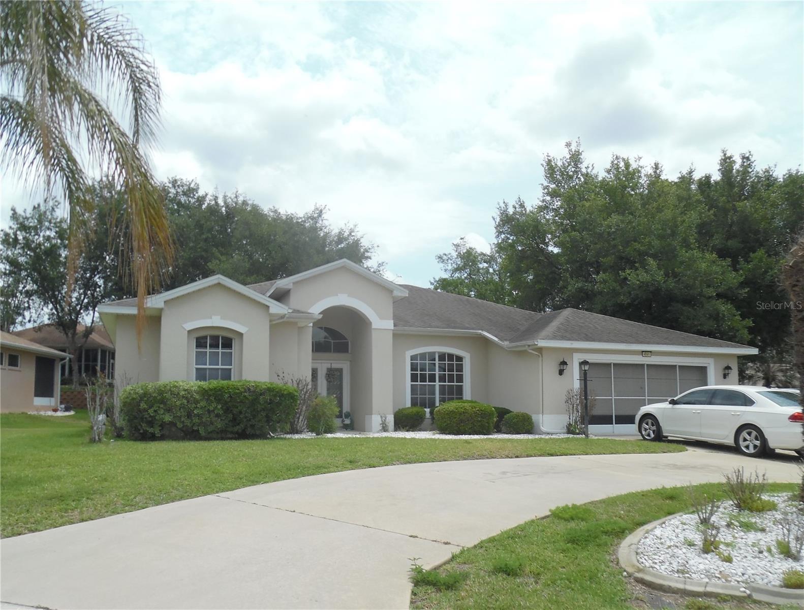 Photo of 4841 GLEN COE STREET LEESBURG FL 34748