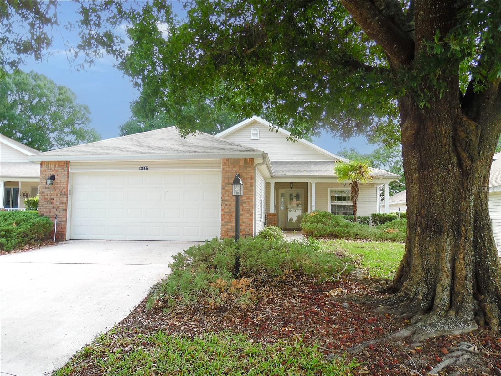 Photo of 24947 CRANES ROOST CIRCLE LEESBURG FL 34748