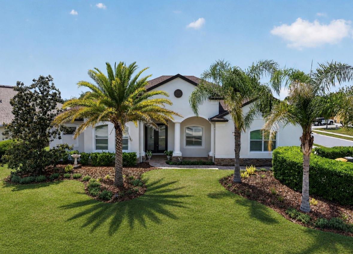 Photo of 8237 BRIDGEPORT BAY CIRCLE MOUNT DORA FL 32757