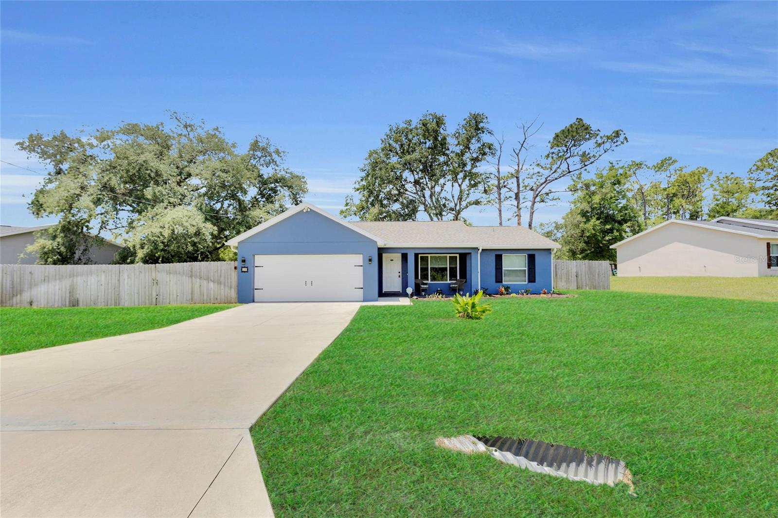 Photo of 20 MALAUKA CIRCLE OCKLAWAHA FL 32179