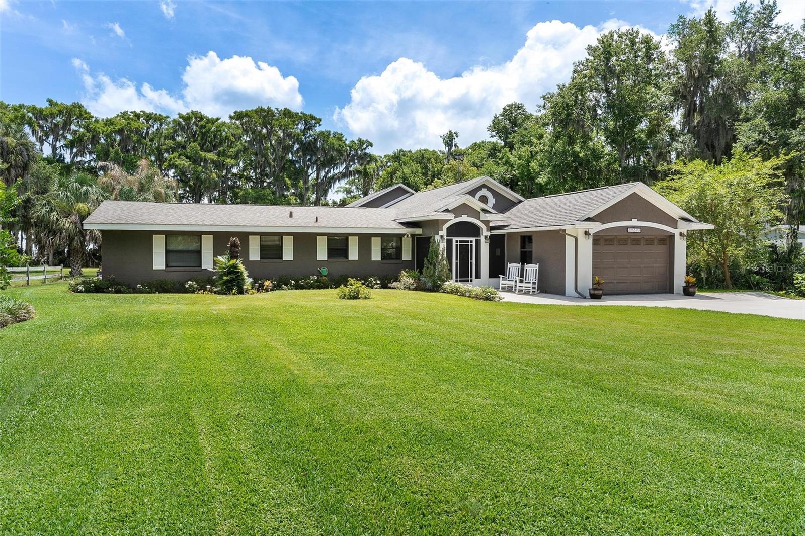 Photo of 29205 S CORLEY ISLAND ROAD LEESBURG FL 34748