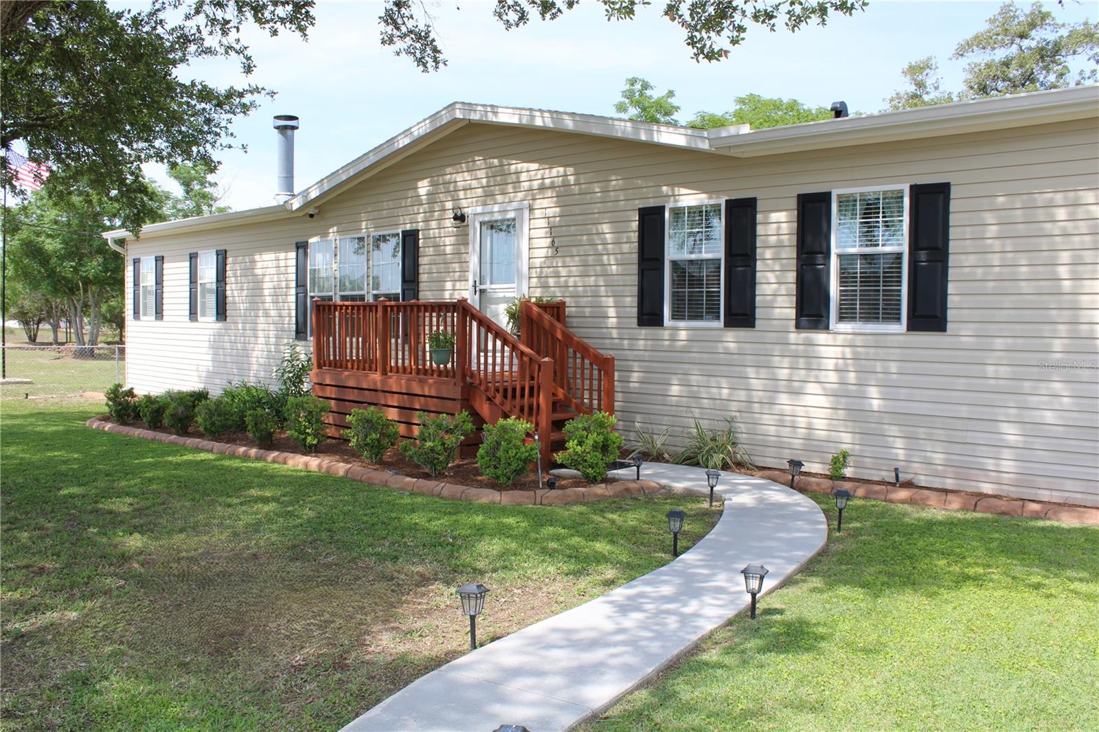 Photo of 11165 OLD SQUAW AVENUE WEEKI WACHEE FL 34614