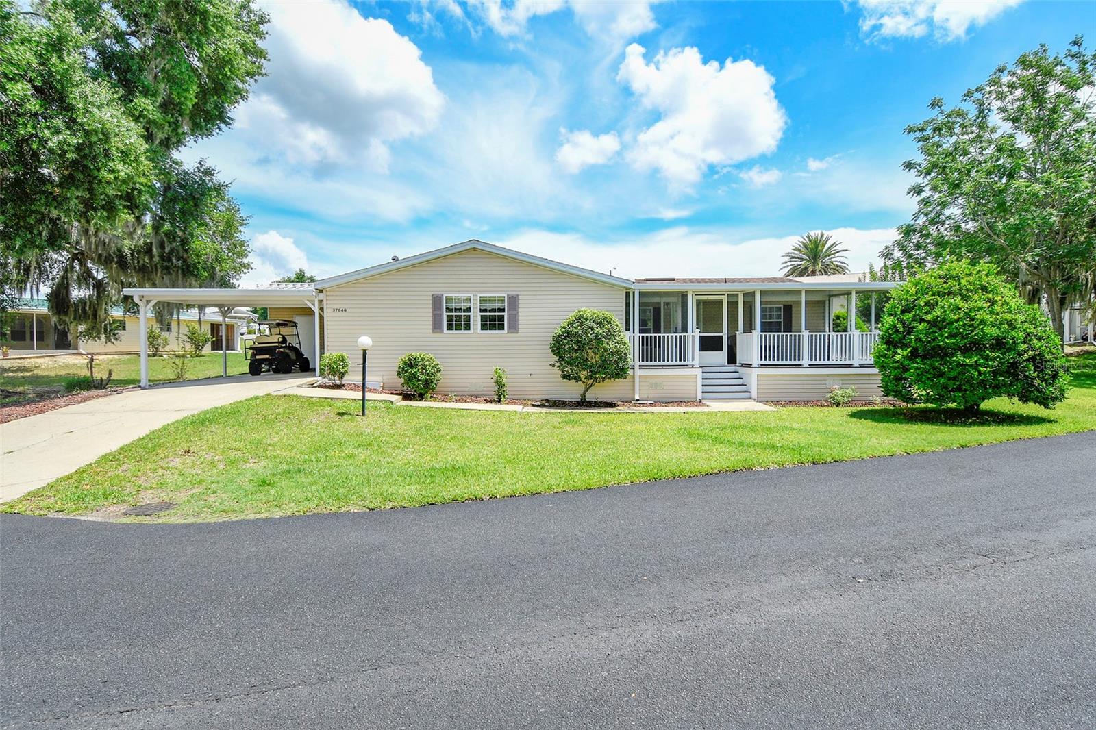Photo of 37848 MAYWOOD BAY DRIVE LEESBURG FL 34788