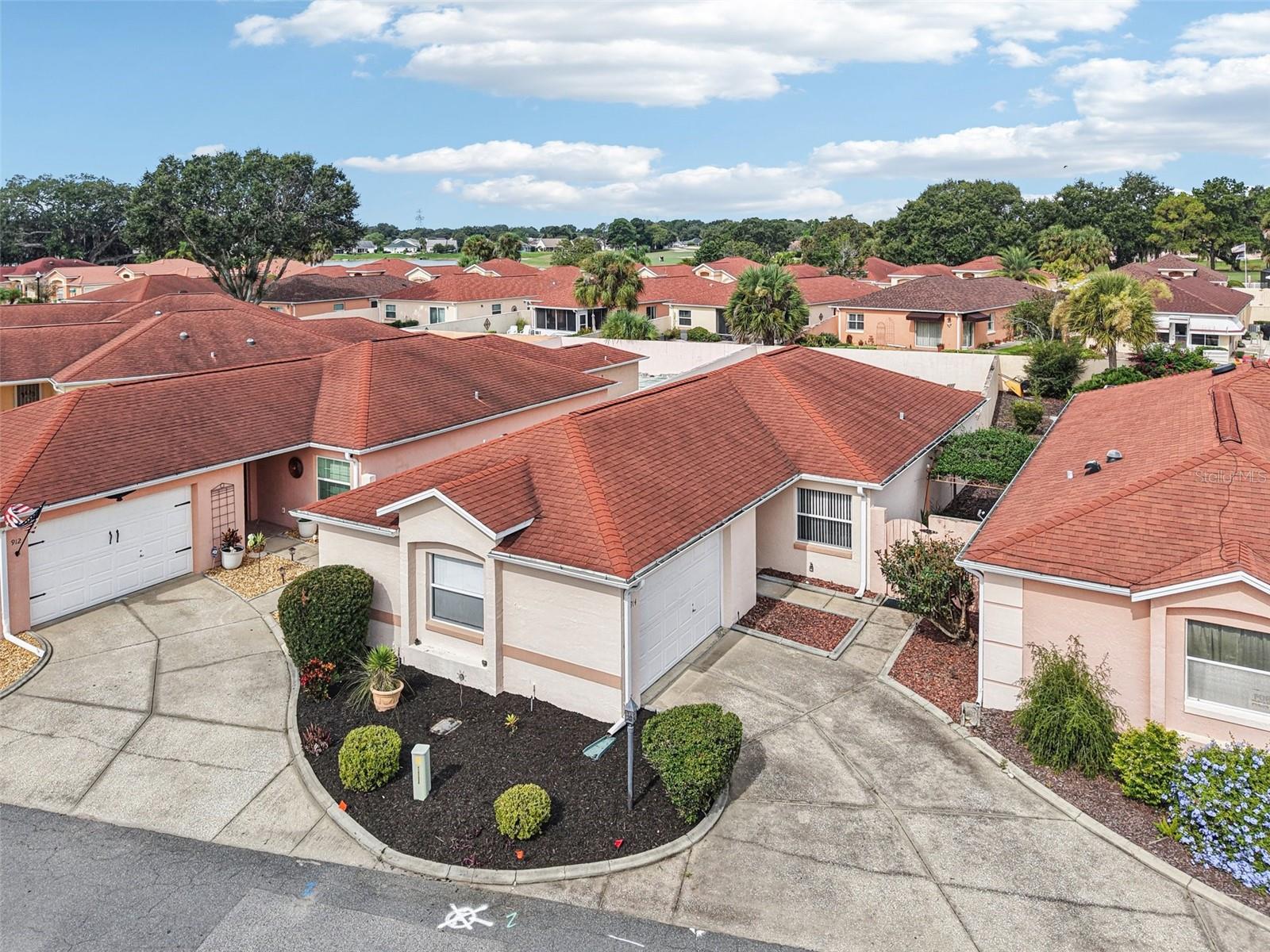 Photo of 914 MENDOZA BOULEVARD LADY LAKE FL 32159