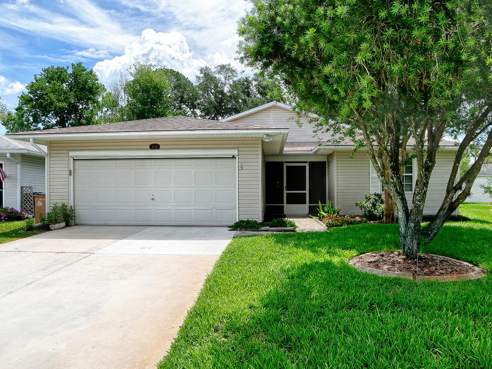 Photo of 419 RANCHWOOD DRIVE LEESBURG FL 34748