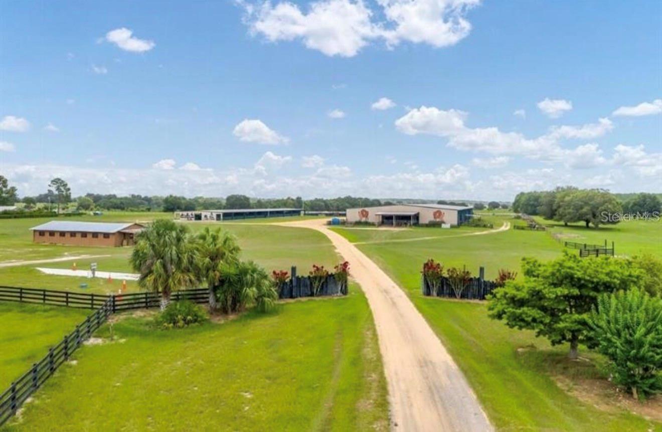 Photo of 40812 GRAYS AIRPORT ROAD LADY LAKE FL 32159