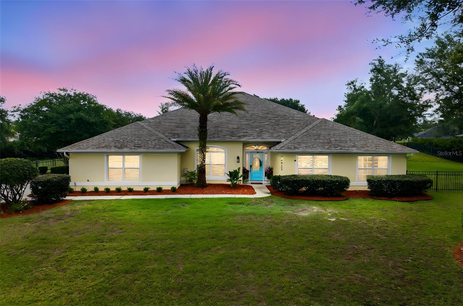 Photo of 24023 WELDON DRIVE EUSTIS FL 32736