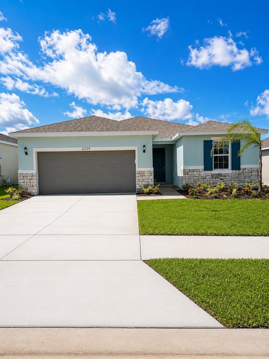 Photo of 6209 SANDERS GROVE CIRCLE OKAHUMPKA FL 34762