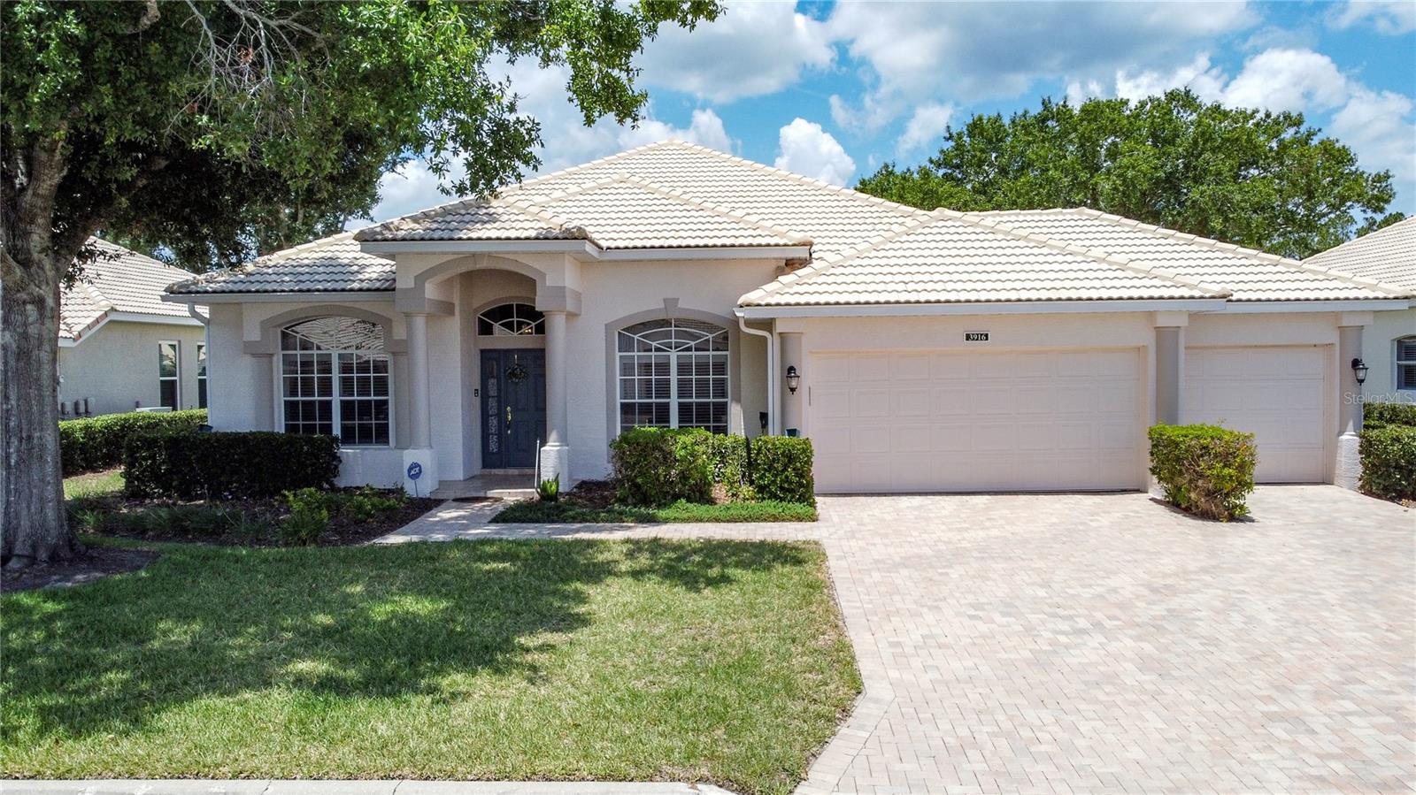 Photo of 3916 SCARBOROUGH COURT CLERMONT FL 34711