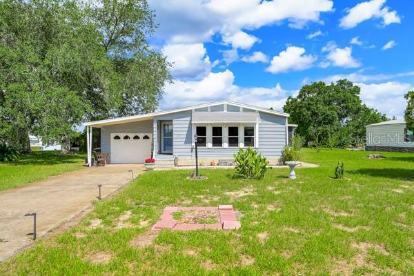 Photo of 357 WADE PARK COURT DAVENPORT FL 33897