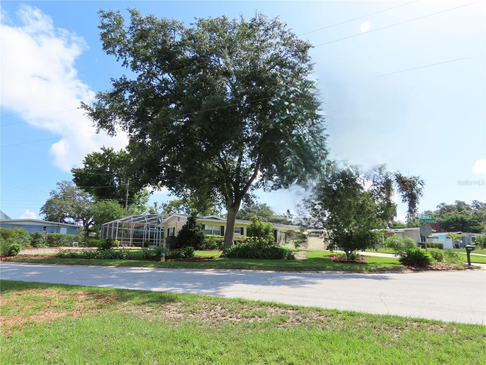 Photo of 787 N WATERVIEW DRIVE CLERMONT FL 34711