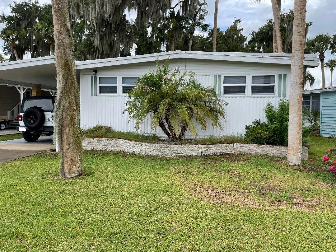 Photo of 112 PALM DRIVE #B EUSTIS FL 32726