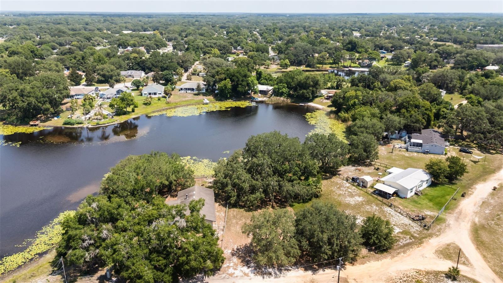 Photo of LINDA DRIVE LEESBURG FL 34788