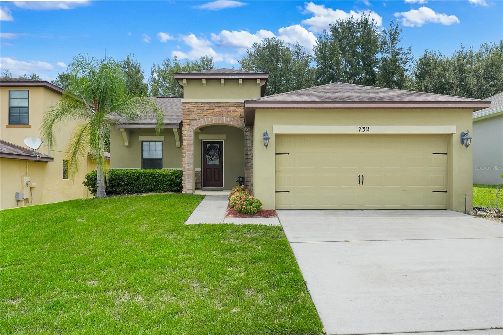 Photo of 732 ARBOR POINTE AVENUE MINNEOLA FL 34715
