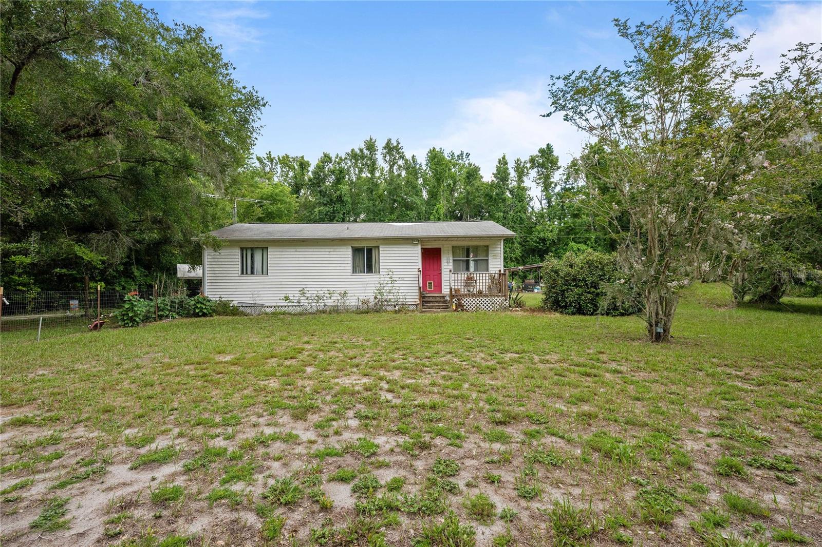 Photo of 14702 CR 719 WEBSTER FL 33597