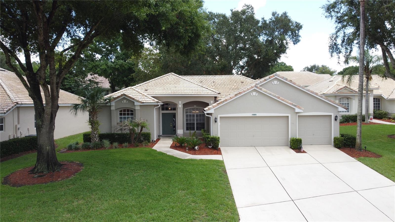 Photo of 2112 SAINT IVES COURT CLERMONT FL 34711