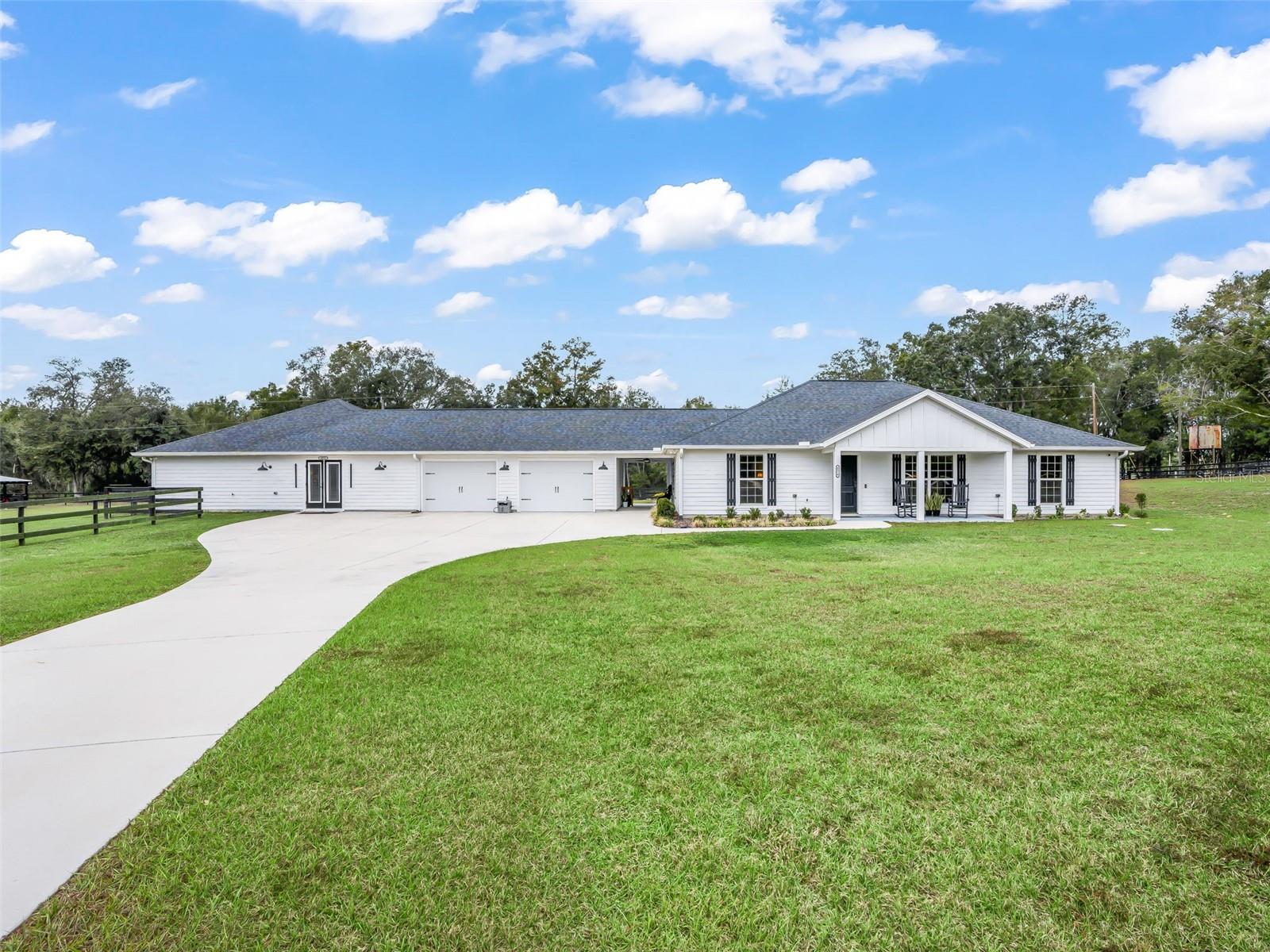 Photo of 6570 SE 175TH COURT MORRISTON FL 32668