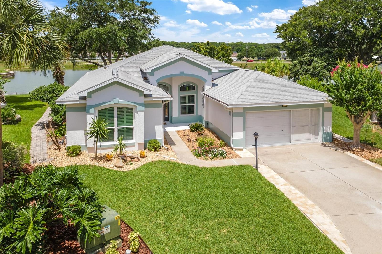 Photo of 3354 SAINT LUCIA COURT TAVARES FL 32778