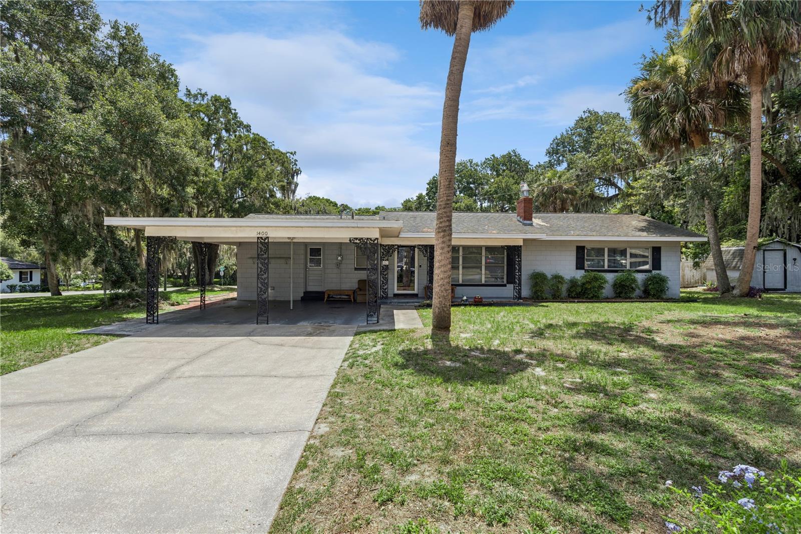 Photo of 1400 SPARTAN AVENUE LEESBURG FL 34748