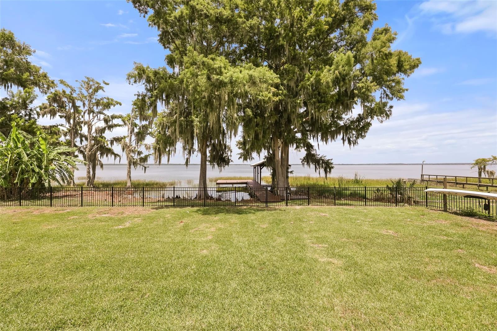 Photo of 32749 LAKE EUSTIS DRIVE TAVARES FL 32778