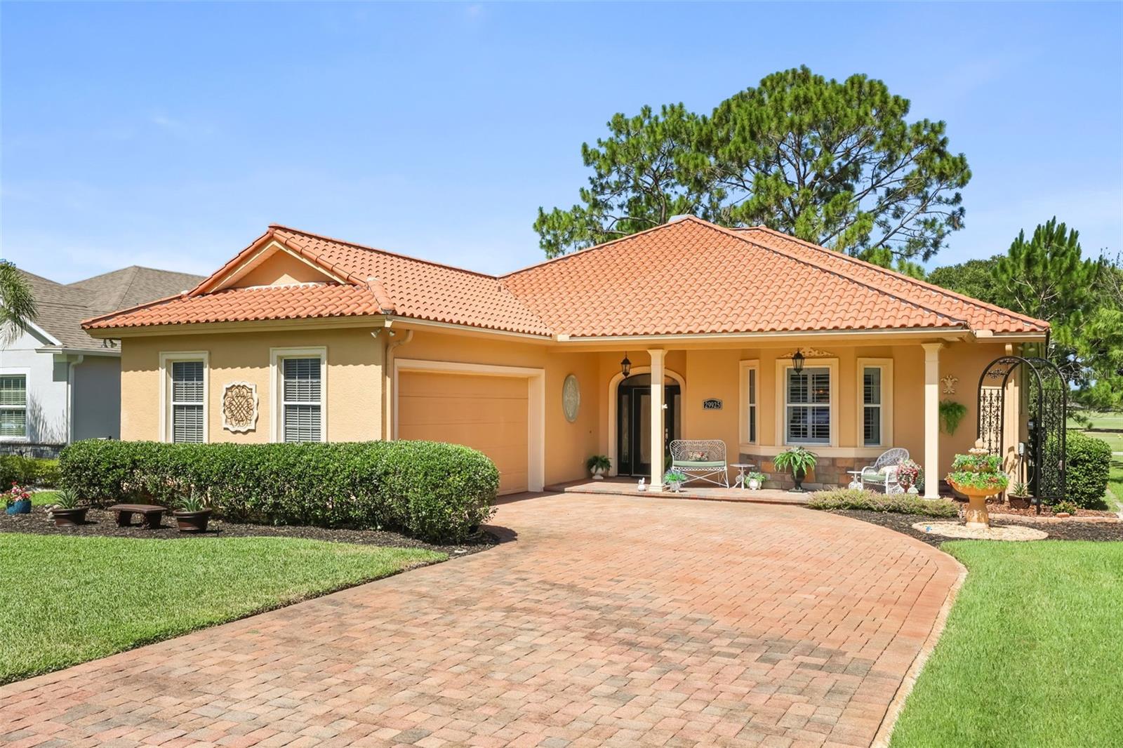 Photo of 29925 CYPRESS POINTE TAVARES FL 32778