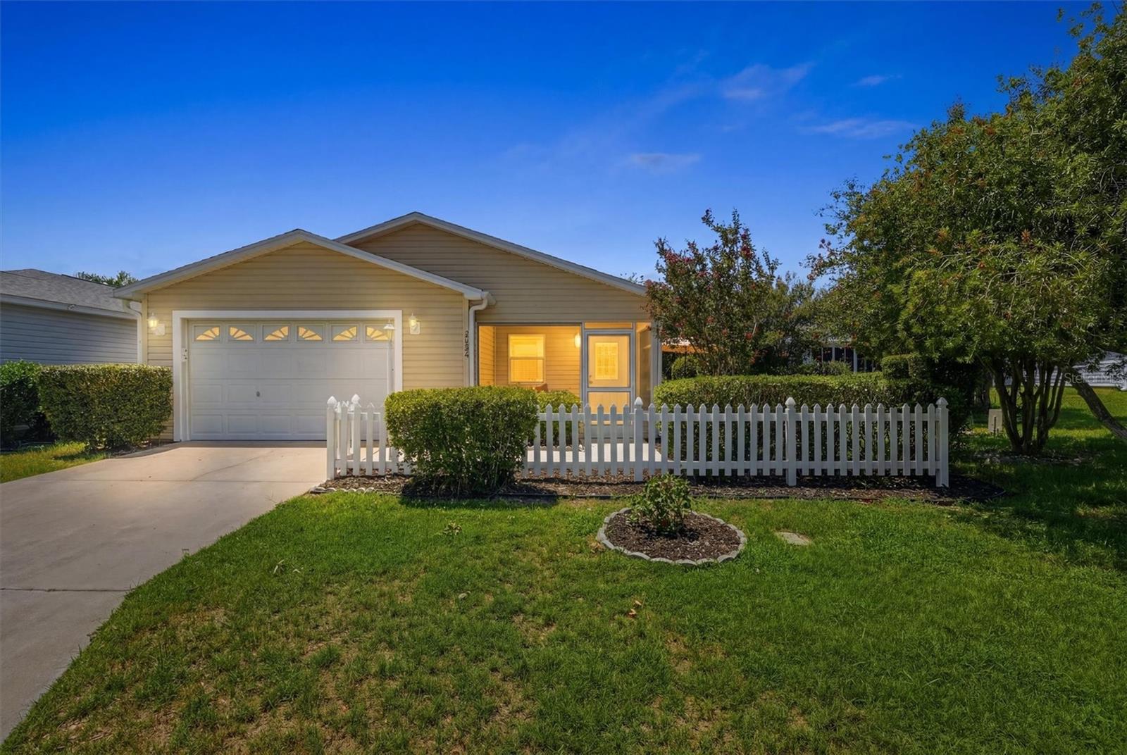 Photo of 2484 KINGSTREE PLACE THE VILLAGES FL 32162