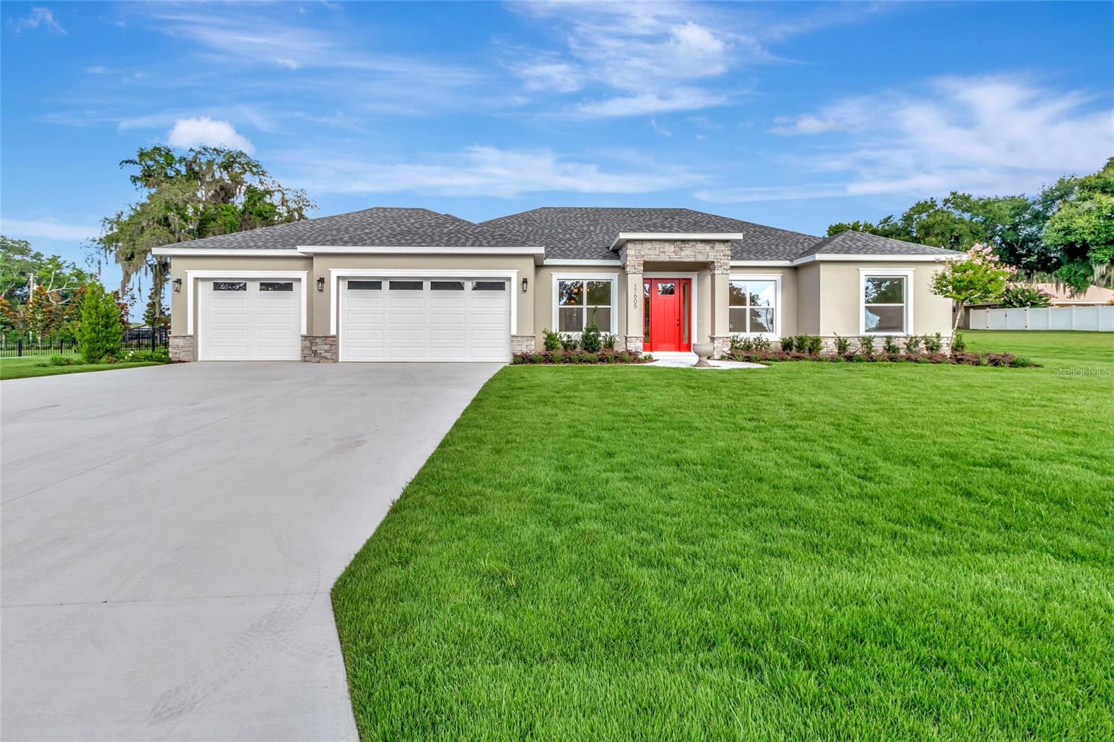 Photo of 17605 NINTH STREET MONTVERDE FL 34756