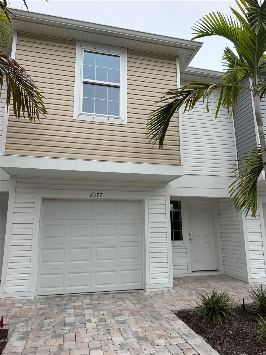 Photo of 2577 6TH AVENUE DRIVE BRADENTON FL 34208
