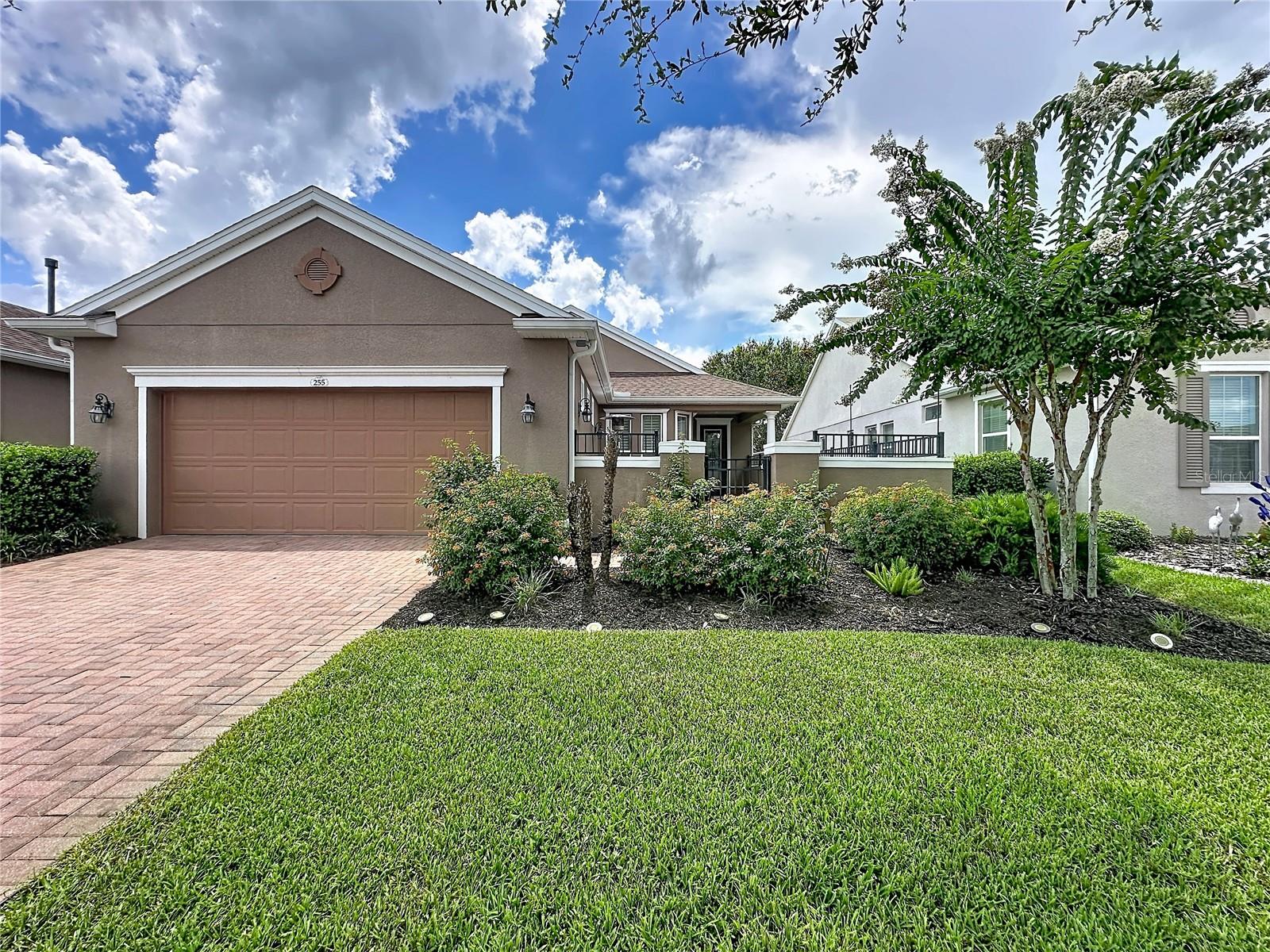 Photo of 255 SILVER MAPLE ROAD GROVELAND FL 34736