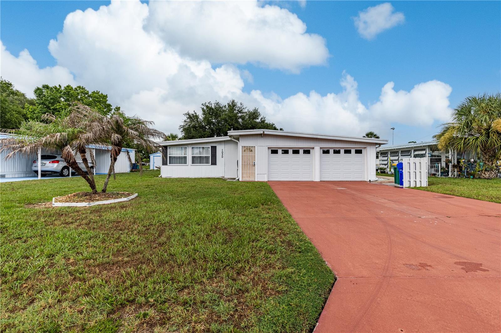 Photo of 1030 CAPELLA DRIVE TAVARES FL 32778