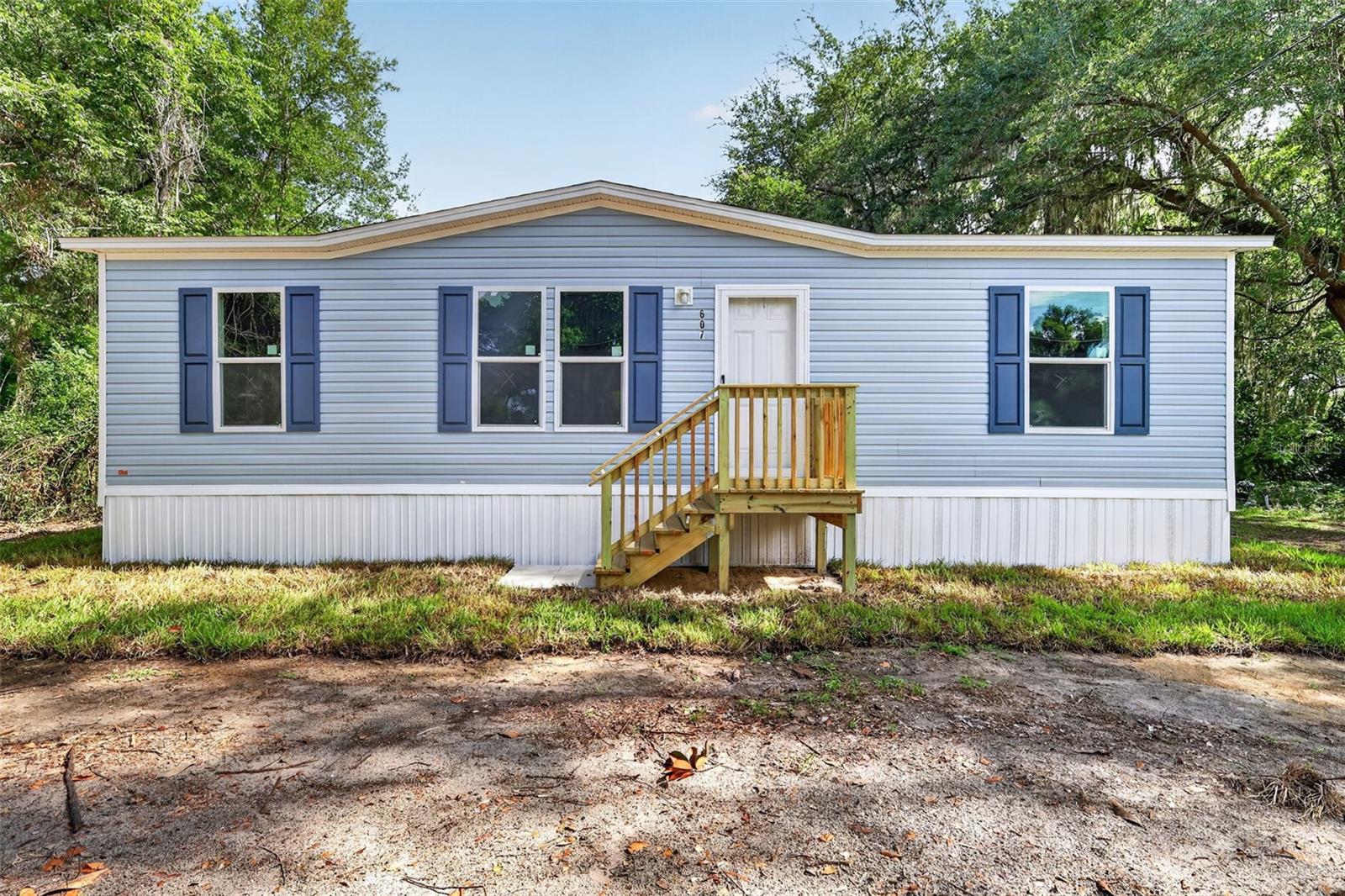 Photo of 607 LAWRENCE STREET WILDWOOD FL 34785
