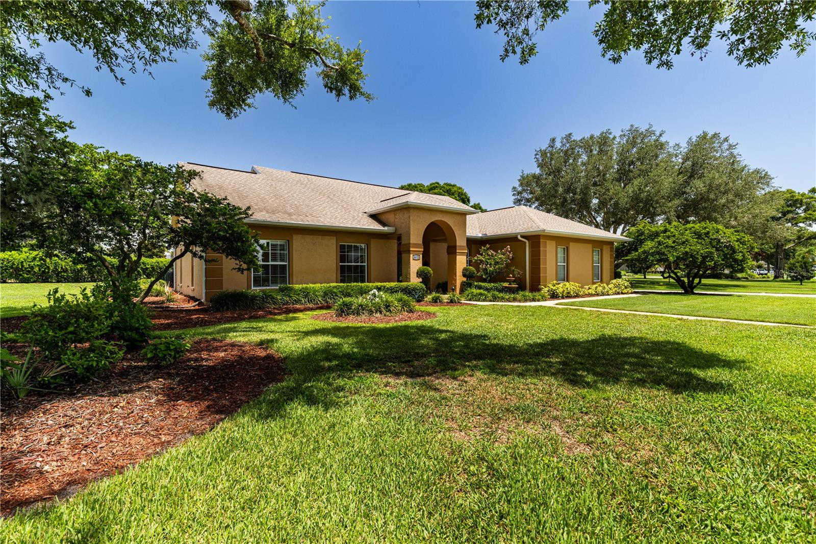 Photo of 34021 PARK LANE LEESBURG FL 34788
