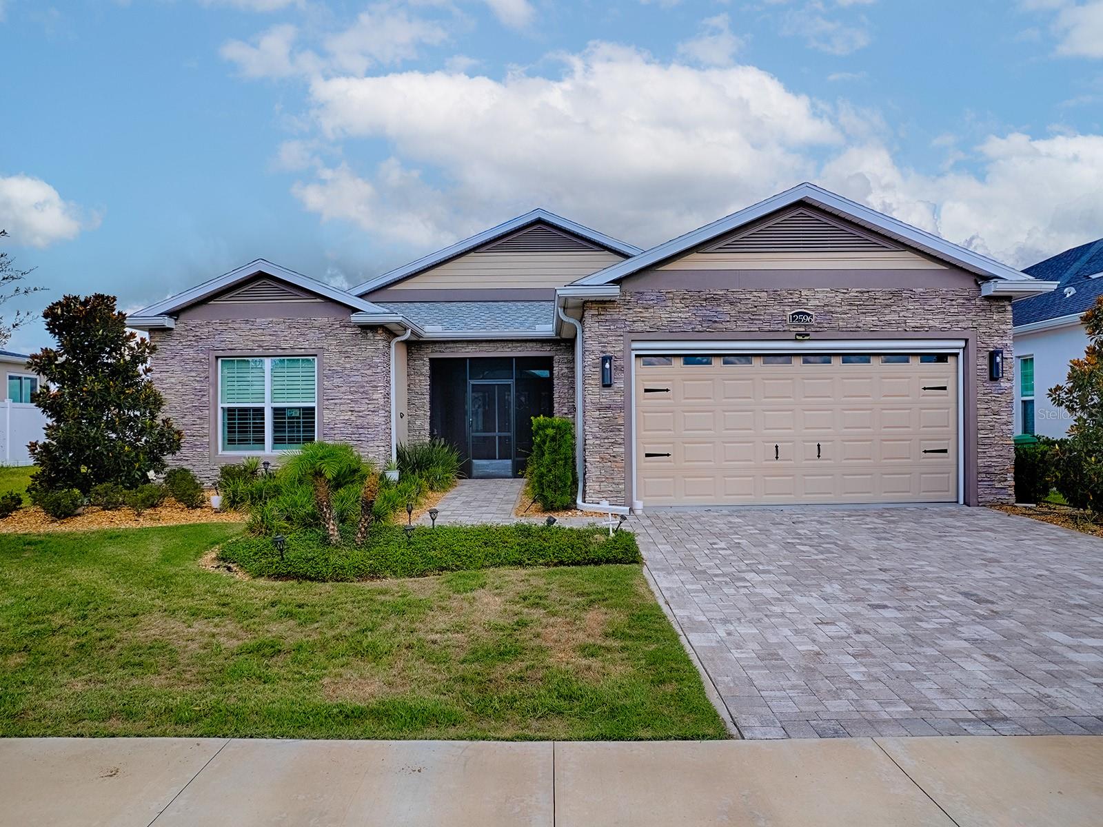 Photo of 12596 NE 49TH DRIVE OXFORD FL 34484
