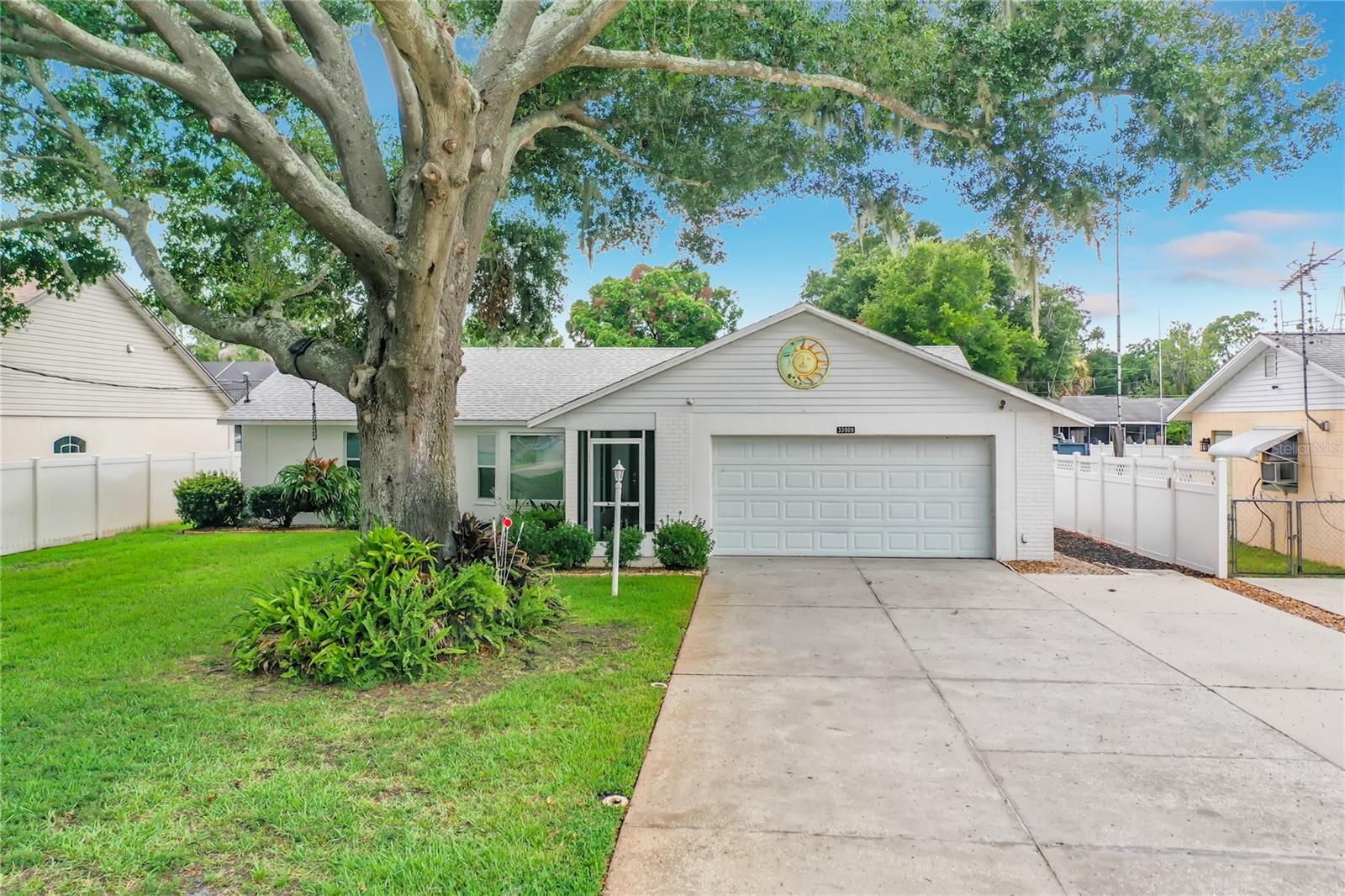 Photo of 33909 LINDA LANE LEESBURG FL 34788