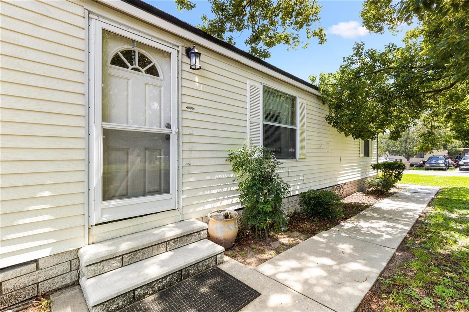 Photo of 2915 ARBOR RIDGE BOULEVARD FRUITLAND PARK FL 34731