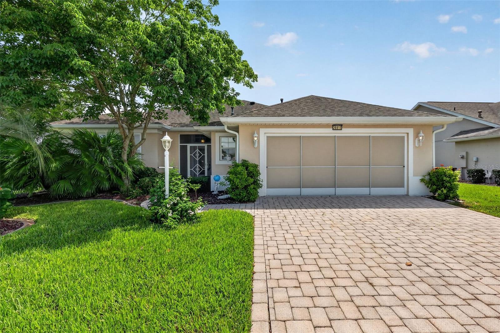 Photo of 26915 HONEYMOON AVENUE LEESBURG FL 34748