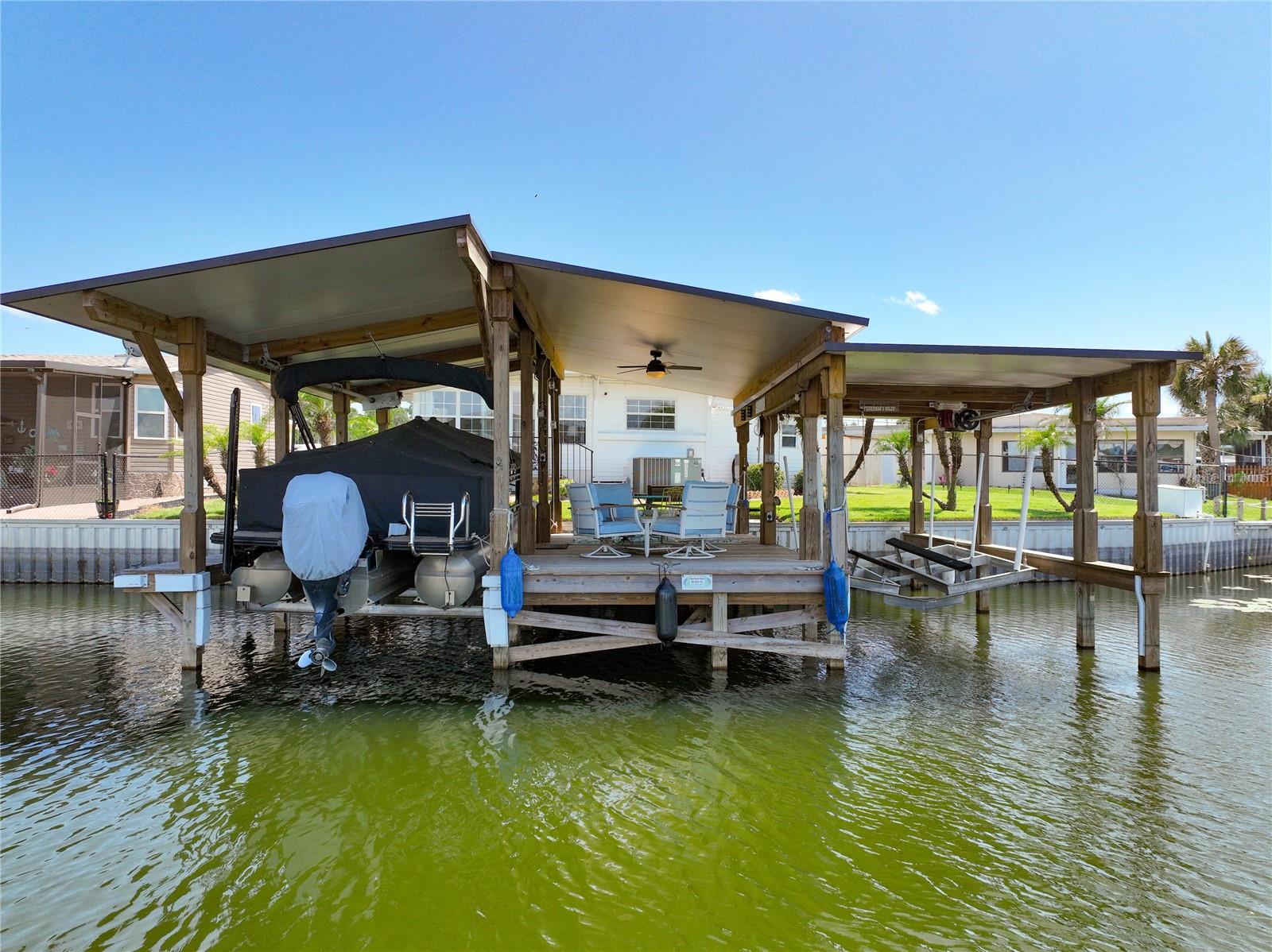 Photo of 30041 WAUSAUKEE DRIVE TAVARES FL 32778