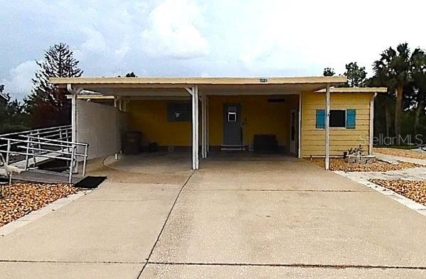Photo of 5331 TIGERS TAIL LEESBURG FL 34748