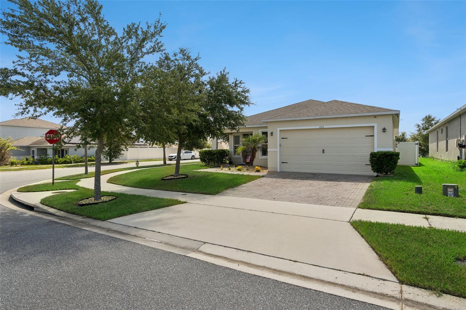 Photo of 253 SPARROW HAWK DRIVE GROVELAND FL 34736