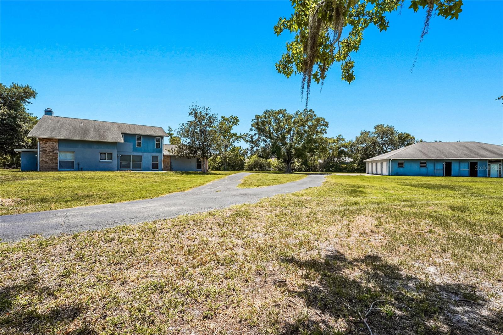 Photo of 5650 CHURCHILL DOWNS ROAD SARASOTA FL 34241