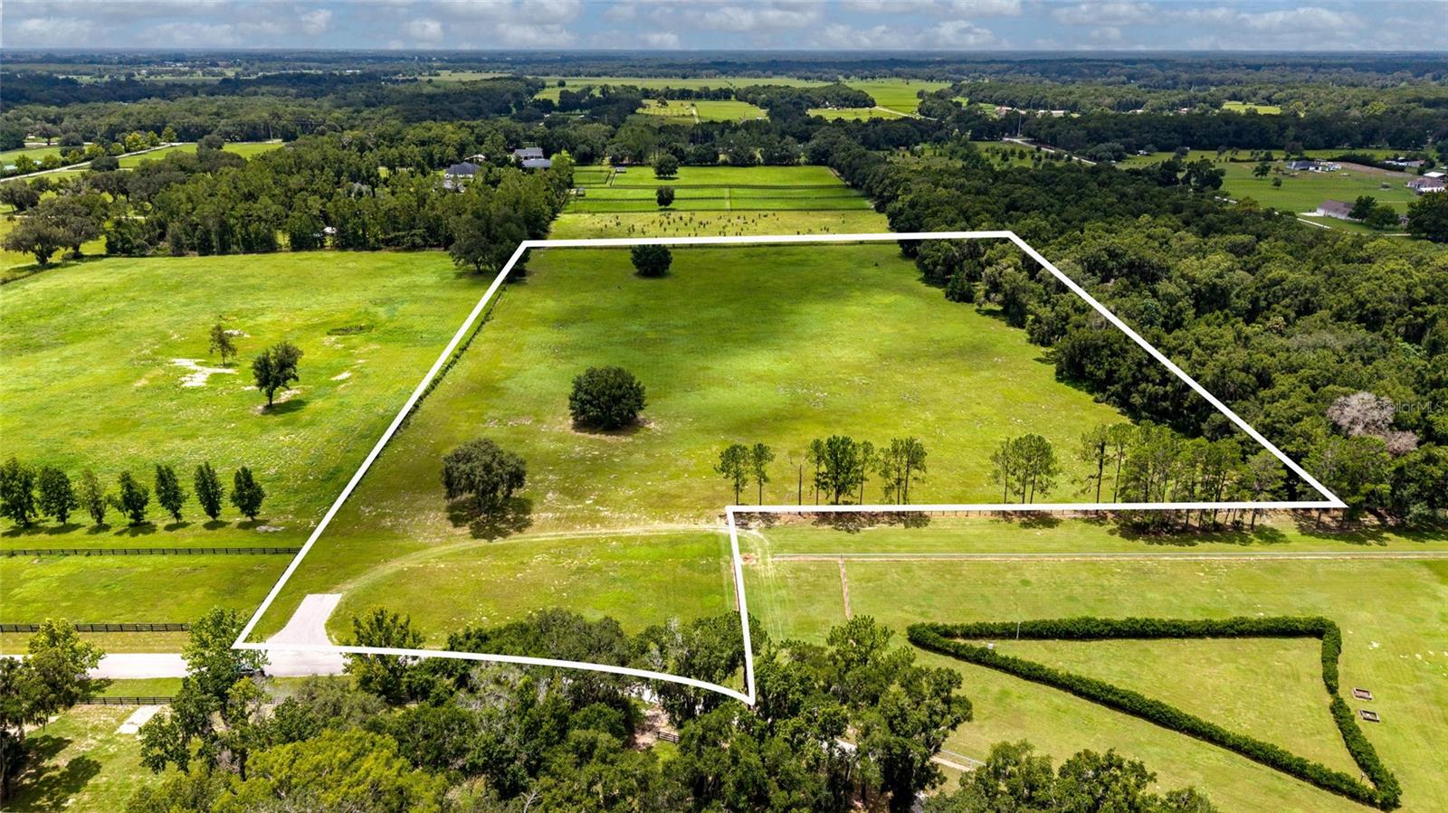 Photo of SE 159TH LN. SUMMERFIELD FL 34491