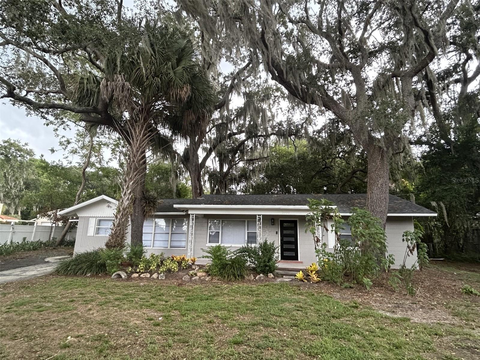 Photo of 2899 E CROOKED LAKE DRIVE EUSTIS FL 32726