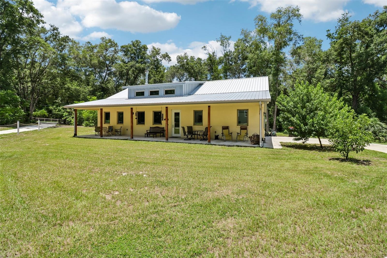 Photo of 16161 SE 137TH COURT WEIRSDALE FL 32195